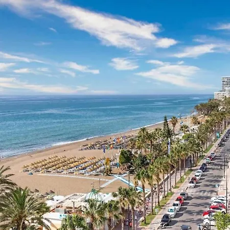 In By Playa Carihuela